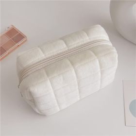 Plush Makeup Bag Checkered Cosmetic Bag Cosmetic Travel Bag Large Zipper Travel Toiletry Bag Portable Multi Functional Capacity Bag Cute Makeup B (Color: White)